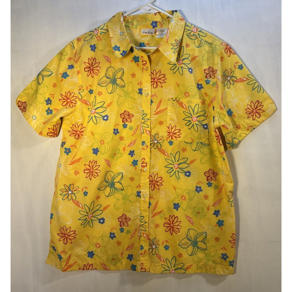 Bobbie Brooks Women’s yellow Floral Short Sleeved Button down shirt 14w/16w
